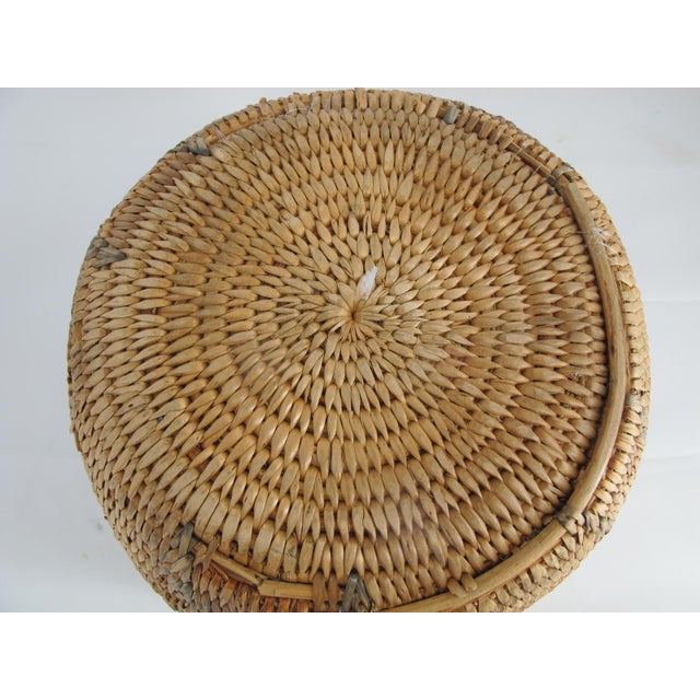 Pacific Nw Coast Native American Hand Woven Geometric Interior Lidded Basket For Sale In Portland, OR - Image 6 of 7
