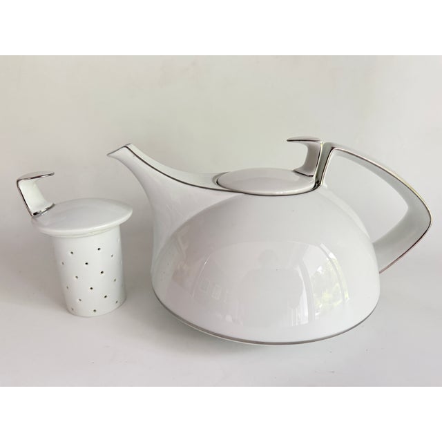 Ceramic Bauhaus Platin Tac Teapot by Walter Grophius for Rosenthal Studio Linie, Germany, 1992 For Sale - Image 7 of 7