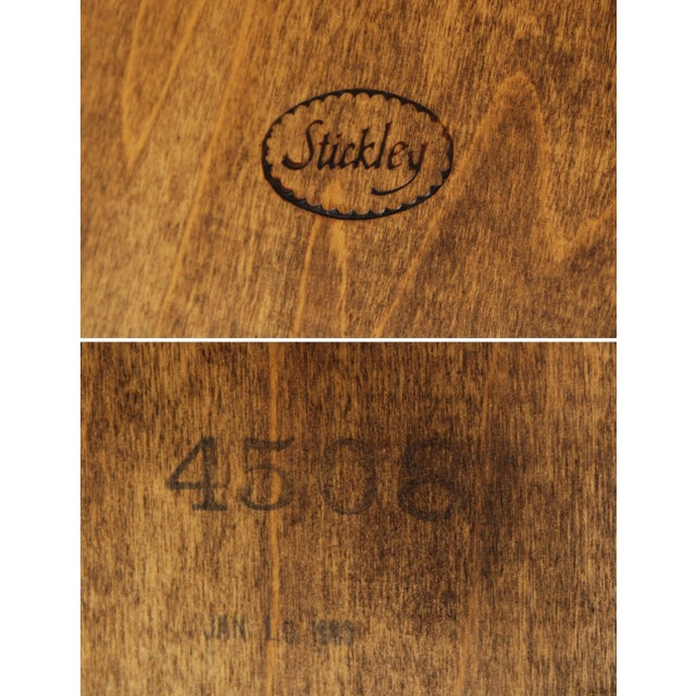 1980s Stickley Queen Anne Style Cherry Tea Table For Sale - Image 9 of 12
