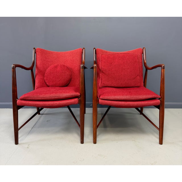 1950s Pair of Finn Juhl Nv #45 Chairs in Walnut by Baker Circa 1955 Mid Century For Sale - Image 5 of 13