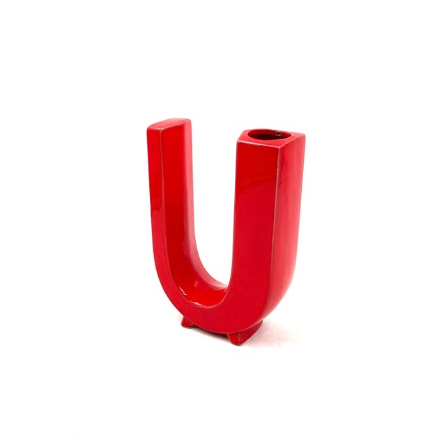 1970s Space Age Red U Letter Shaped Ceramic Solifleur Vase, Marcel Radureau Ca. 1970 For Sale - Image 5 of 12