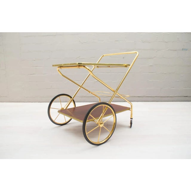 Mid-Century Modern Vintage Hollywood Regency Gold-Colored Mahogany Trolley, 1960s For Sale - Image 3 of 16