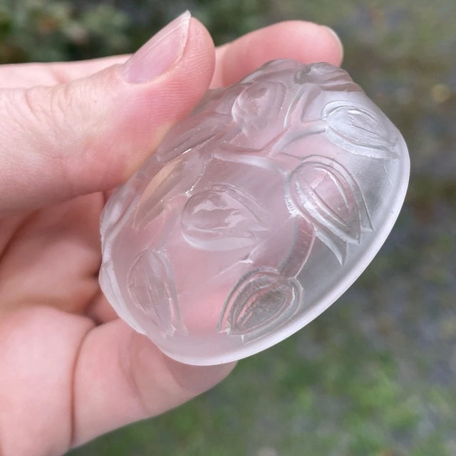 French Rare Antique Art Deco 1920s Rene Lalique French Art Glass Jar Jaytho Perfumery For Sale - Image 3 of 13