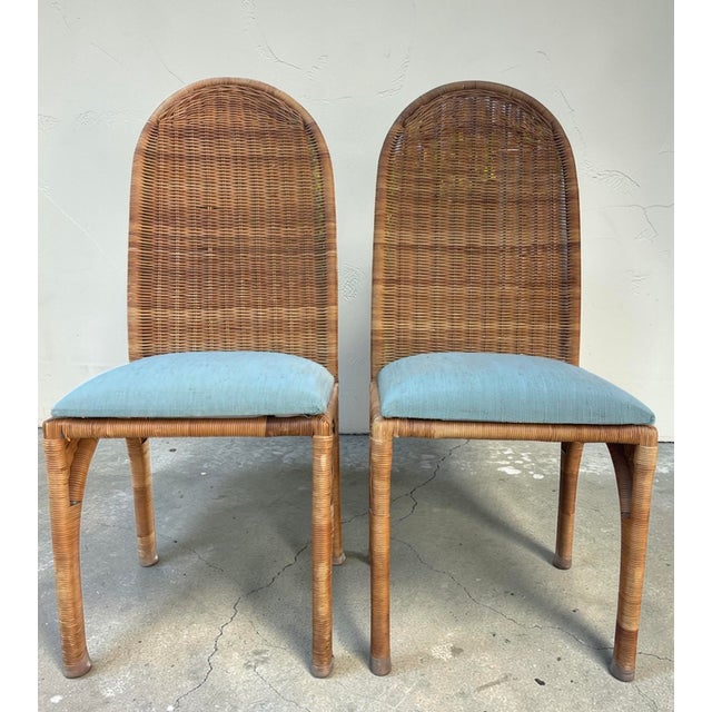 Vintage High Back Wicker Dining Chairs With Tall Arched Backs – Hollywood Regency Coastal, a Pair For Sale - Image 4 of 9