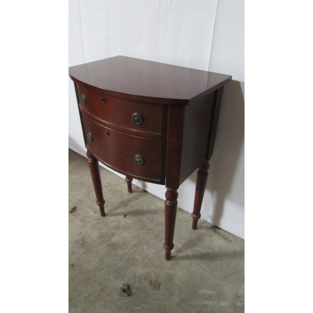 Item: Bombay Nightstand Details: Signed Bombay Great Designer Look/Quality Piece Mahogany Bowfront Beautiful Look...