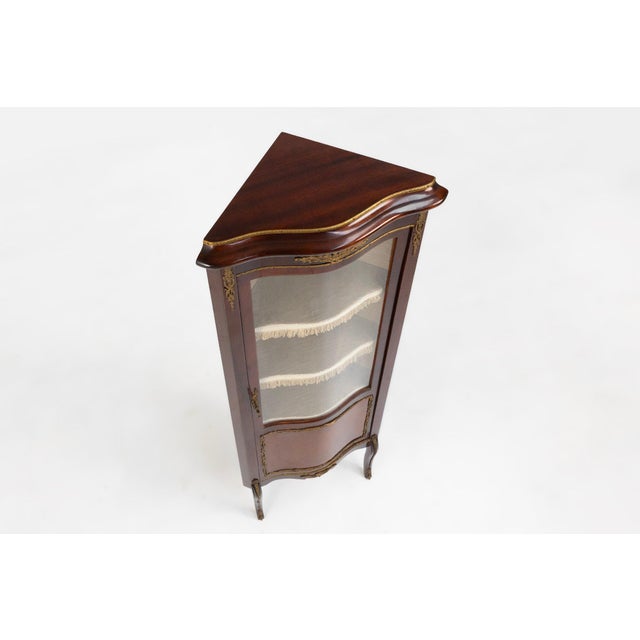 Vintage French Louis XV Style Corner Display Cabinet with Arched Glass, 1950s For Sale - Image 12 of 15
