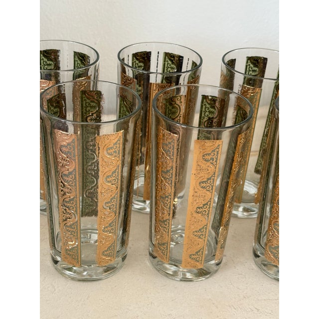 1970s Vintage 1970s Green & Gold Glass Tumblers- A Set of 8 For Sale - Image 5 of 10