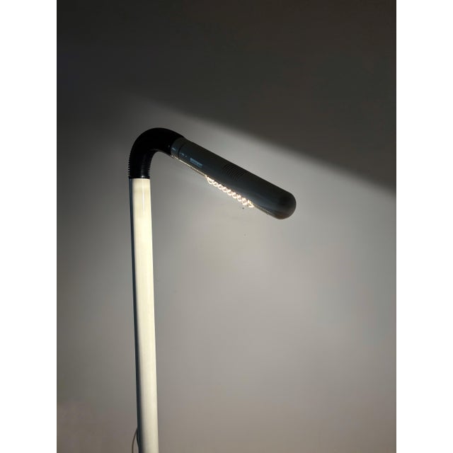 Mid-Century Modern Italian Space Age 1970s Tubular Floor Lamp For Sale - Image 3 of 9