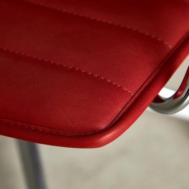 Catifa 53 Chair in Red For Sale - Image 13 of 18