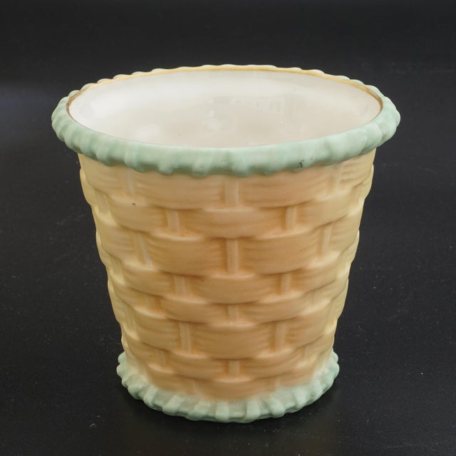 English Pair of Antique Royal Worcester Blush Ivory Miniature Cachepots Registry Design Year 1897 For Sale - Image 3 of 10