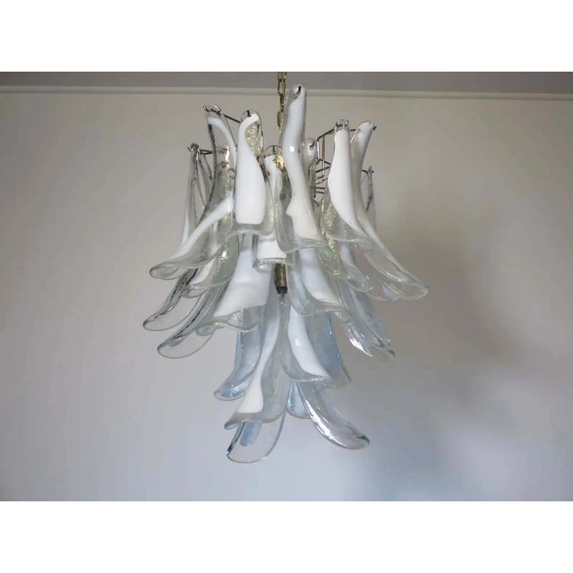 Vintage Italian Murano Glass Chandelier with 30 Glass Petals, 1983 For Sale - Image 6 of 13