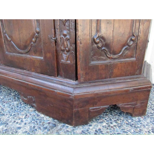 18th. Century Italian Walnut Credenza For Sale - Image 11 of 12