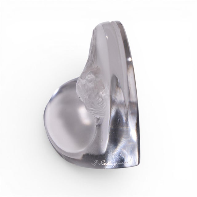 Transparent Early 20th Century Rene Lalique Signed Birds Menu Holder For Sale - Image 8 of 8