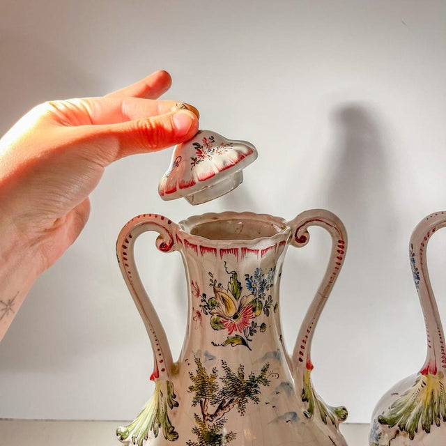 Green Covered Vases by Joseph Gaspard Robert for Faïencerie de Marseille, 18th Century, Set of 2 For Sale - Image 8 of 18