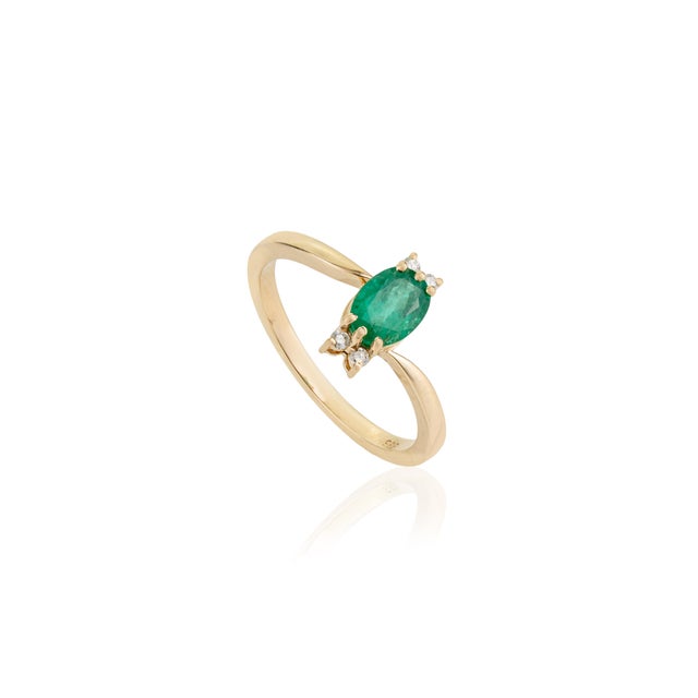 14k Yellow Gold Oval-Cut Natural Emerald & Diamond Promise Ring Size 4 For Sale - Image 4 of 17