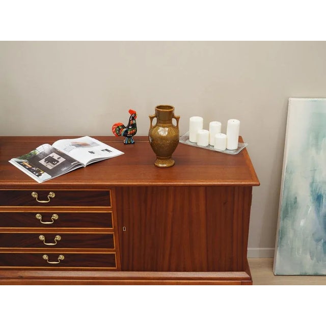 The vase was made in the 1960s, Danish production. It is made of ceramic in the colour brown. It is the perfect complement...