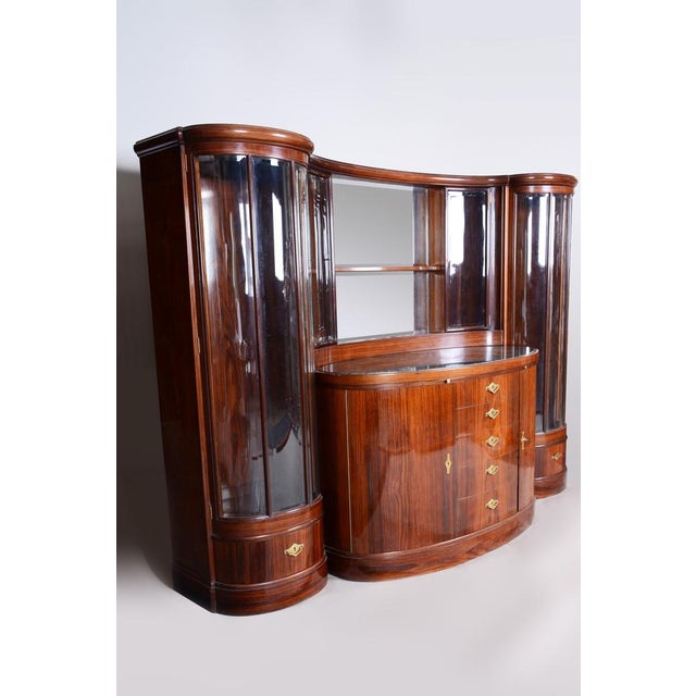 1920s Art Deco Oval-Shaped Sideboard in Rosewood & Original Glass and Mirror, Czech, 1920s For Sale - Image 5 of 18