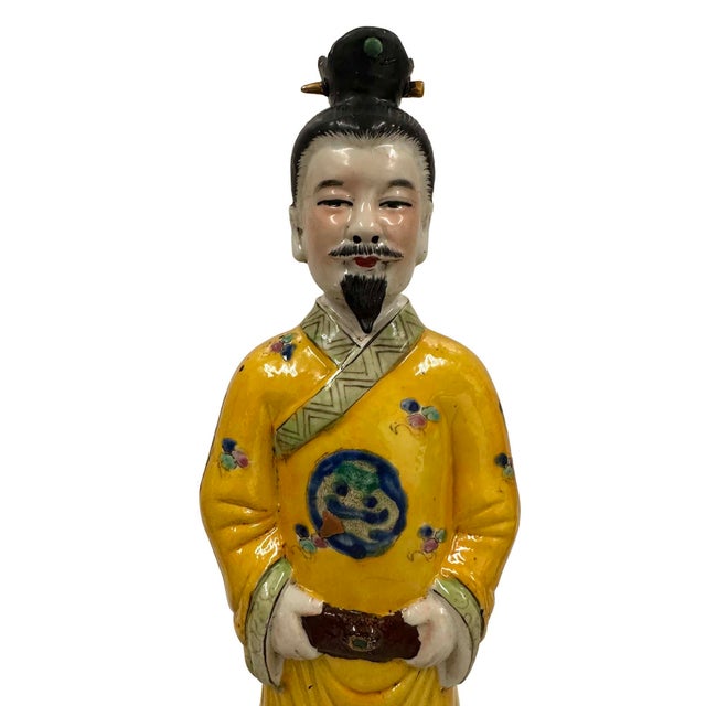 Chinese Mid-20th Century Chinese Wucai Emperor and Empress Figures For Sale - Image 3 of 13