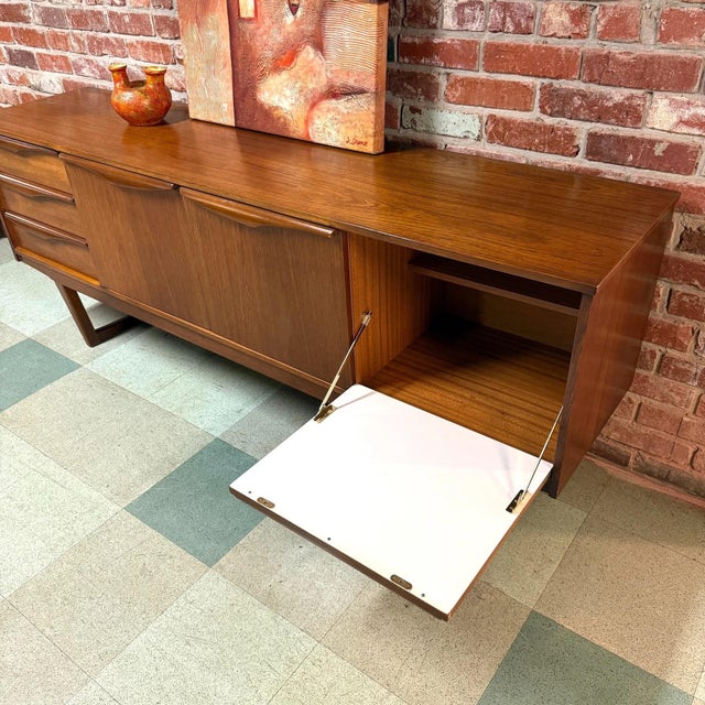 Mid 20th Century Teak Sideboard by Stonehill, Attributed For Sale - Image 6 of 10