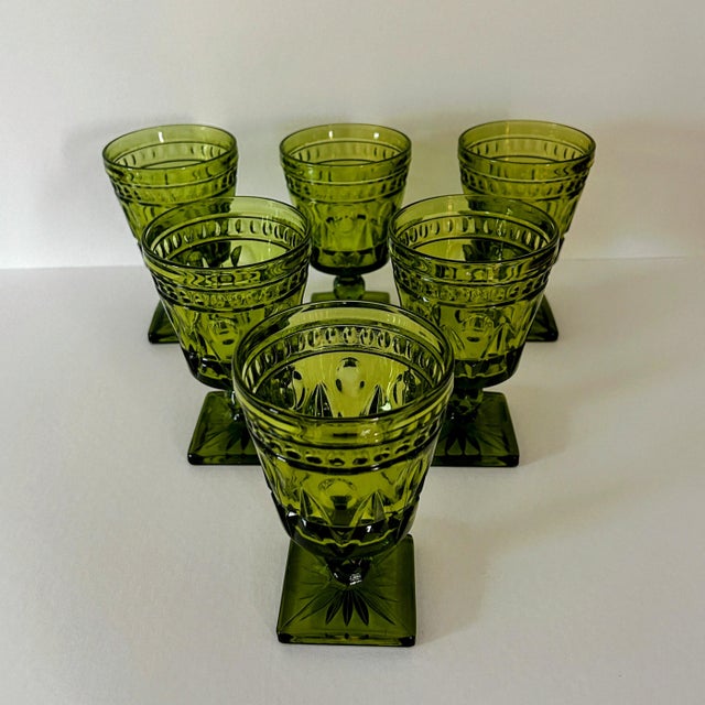 This set of six vintage 1970s Colony water goblets are in pristine condition - it is so hard to find this many in this...