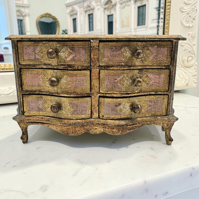 Hollywood Regency Italian Florentine Gilt Jewelry Chest, 13.5" Mid Century For Sale - Image 3 of 14