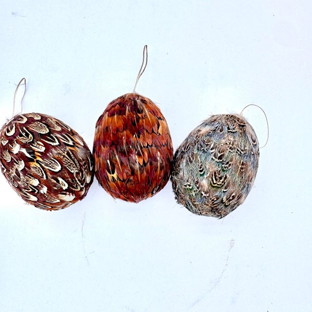 Art Deco Christmas Handmade Feather Ornaments- Set of 3 For Sale - Image 3 of 4