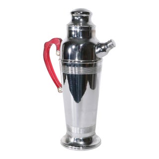 Mid 20th Century Art Deco Chrome and Bakelite Cocktail Shaker For Sale