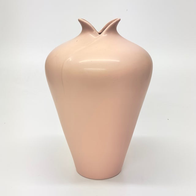 Haeger 1980s Extra Large Matte Blush Vase With Relief Lilly Motif by Haeger, No 7100. Made in Usa For Sale - Image 4 of 10