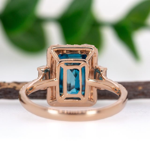 6.7cts Blue Zircon Ring W Earth Mined Diamonds in 14k Rose Gold | Em 9.5x7mm, Size 6.75 For Sale In Columbus - Image 6 of 7