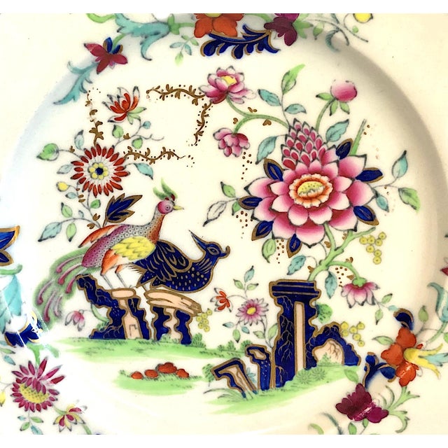 Early 19th Century Pair of Early 19th-Century English Ironstone Plates in the Chinese Export Style For Sale - Image 5 of 8