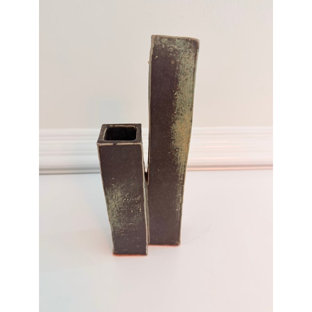 Late 20th Century Signed Sculptural Studio Pottery Double Bud Vase, Organic Modern For Sale - Image 5 of 6