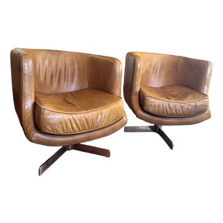 Flamant Swivel Chairs in Cognac Leather, 1970s, Set of 2 For Sale