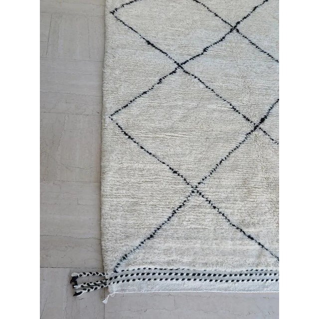 Berber Rug in Wool, 2000 For Sale - Image 6 of 11