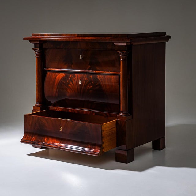 Antique Biedermeier Mahogany Chest of Drawers, 1820 For Sale - Image 6 of 12