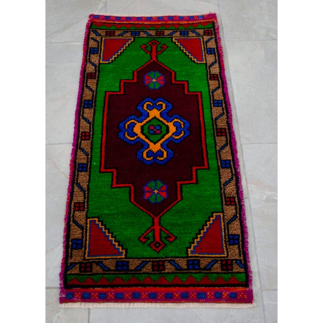 Hand Made Oushak Rug. Colorful Mini Rug, Bath Mat, Kitchen Sink Decor 1'6" X 3'1" For Sale - Image 4 of 14