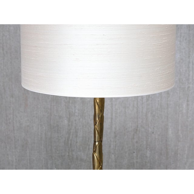 Cream Brass Tripod Floor Lamp with Foliate Decor from Maison Baguès, France, 1940s For Sale - Image 8 of 11