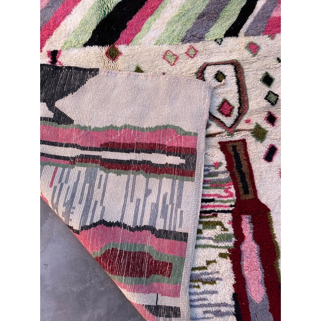 Contemporary Moroccan Beni M'Rirt Rug - 6'8" X 9'7" Ft For Sale In Cleveland - Image 6 of 9