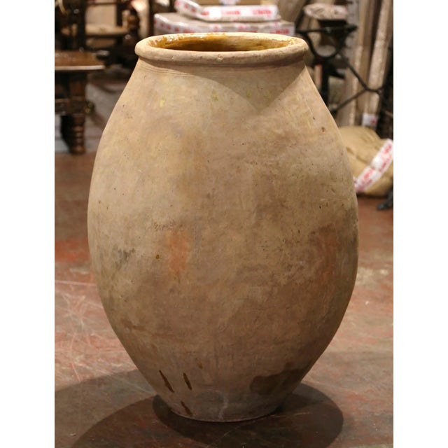 Early 19th Century Early 19th Century French Provincial Terracotta Olive Jar From Provence For Sale - Image 5 of 9