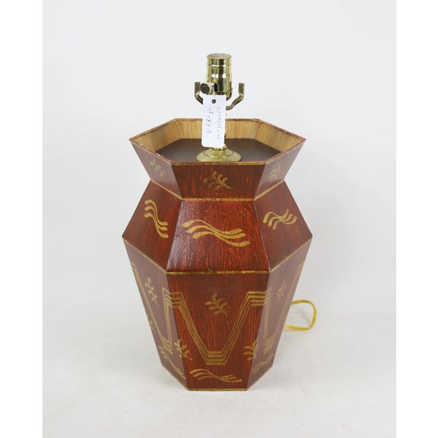 vintage Red traced gold hand-painted pattern table lamp 10.5 ” * 8" * 19"