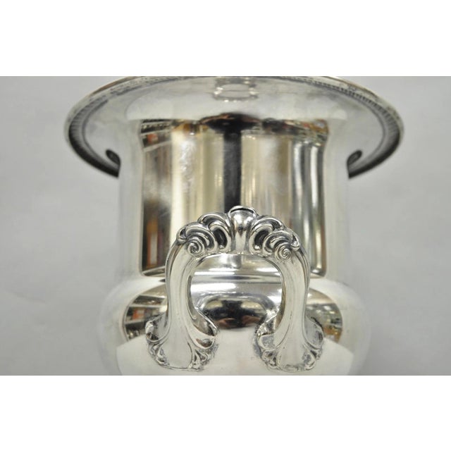 Mid 20th Century Vintage Leonard Silver Plated Trophy Cup Urn Champagne Chiller Bar Ice Bucket For Sale - Image 5 of 18