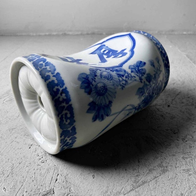 Blue Shōwa Era Porcelain Makura Pillow Headrest, Japan, 1970s For Sale - Image 8 of 18