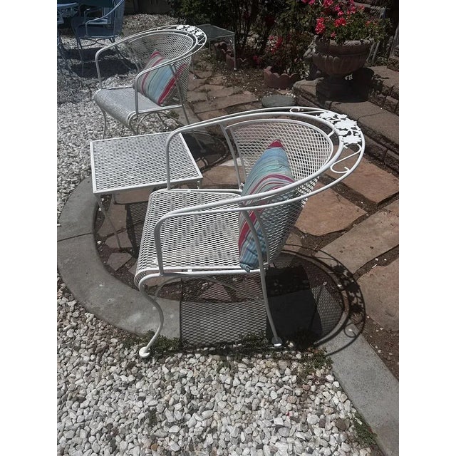 Russell Woodard 1960s Vintage Russell Woodard Patio Barrel Back Armchairs & Side Table, 3 Pieces For Sale - Image 4 of 10