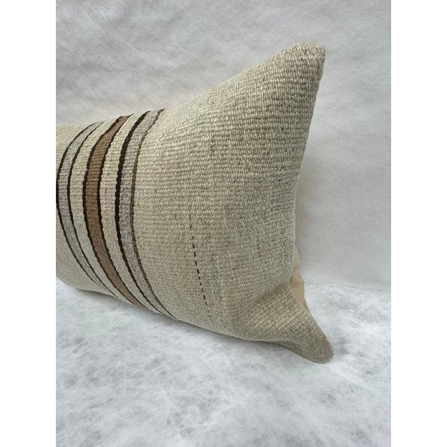 Contemporary Turkish Hemp Pillow Cushion Natural Beige Brown Pillow Cushion Cover 16" x 24" For Sale - Image 3 of 4