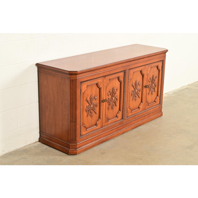 Henredon Henredon French Regency Louis XVI Carved Walnut Sideboard Credenza or Bar Cabinet, Circa 1960s For Sale - Image 4 of 15