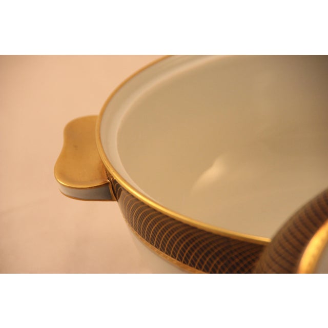 Rosenthal Vintage Rosenthal "Helena" Round Vegetable Bowl With Lid For Sale - Image 4 of 7