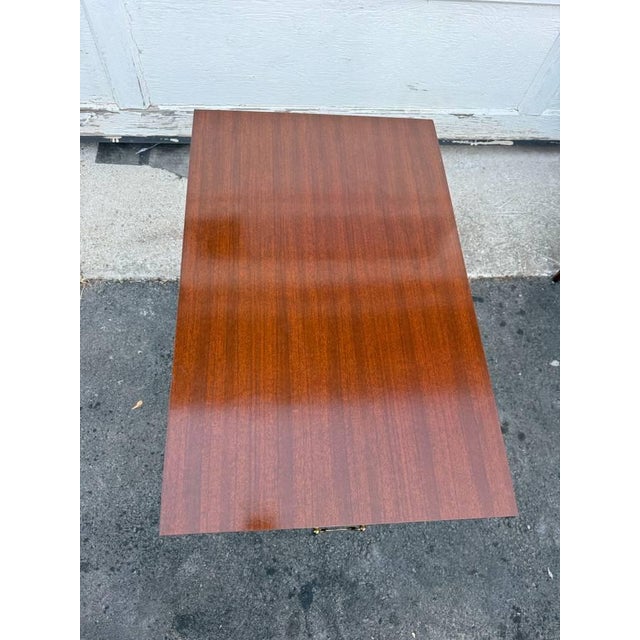 Wood Pair of Vintage Federal Style Mahogany 2 Tier Side Tables on Casters by Mesman For Sale - Image 7 of 12