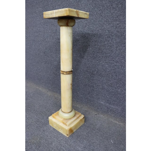 Neoclassical Banded Onyx Pedestal With Swivel Top For Sale - Image 4 of 10