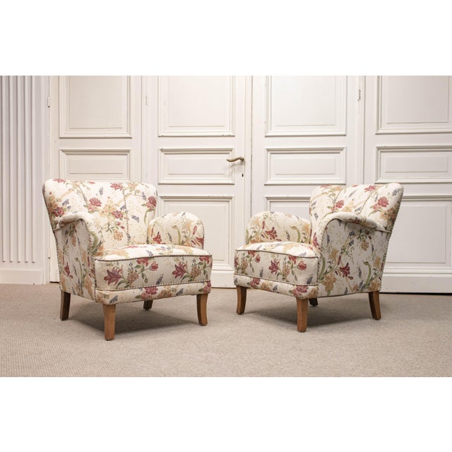 Art Nouveau Swedish Grace Lounge Chairs in Floral Jacquard, 1940s, Set of 2 For Sale - Image 11 of 16