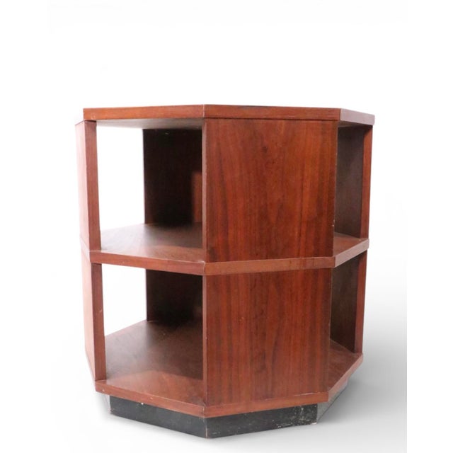 Mid-Century Modern Mid Century Octagonal Side End Table by Founders C 1950/60's For Sale - Image 3 of 10