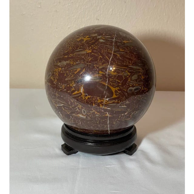 Vintage 6.5” Brown Amber Marble Ball Sphere Orb on Lacquered Wood Stand For Sale In Phoenix - Image 6 of 12